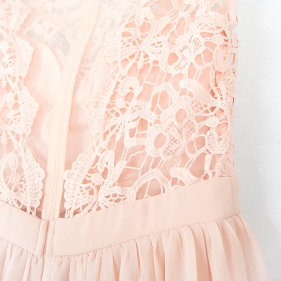 Maniju Blush Size M Formal Dress - Picture 8 of 10